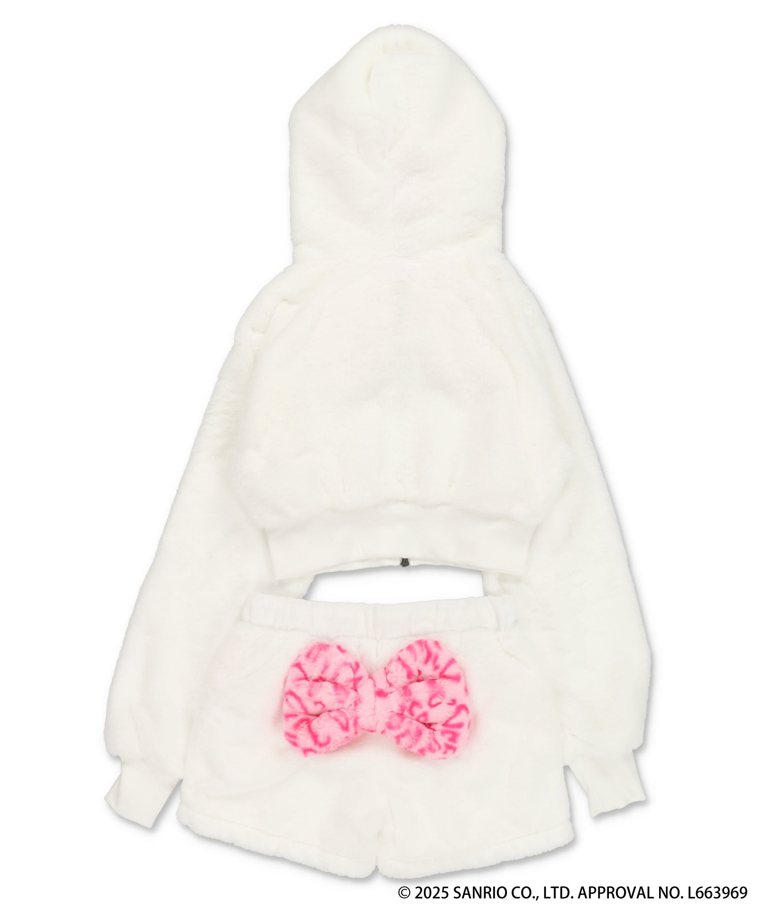 Babymetalclubサンリオコラボセットアップ(しろうさ)